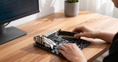 DDR5 Now, DDR6 Soon: A Buyer’s Field Guide